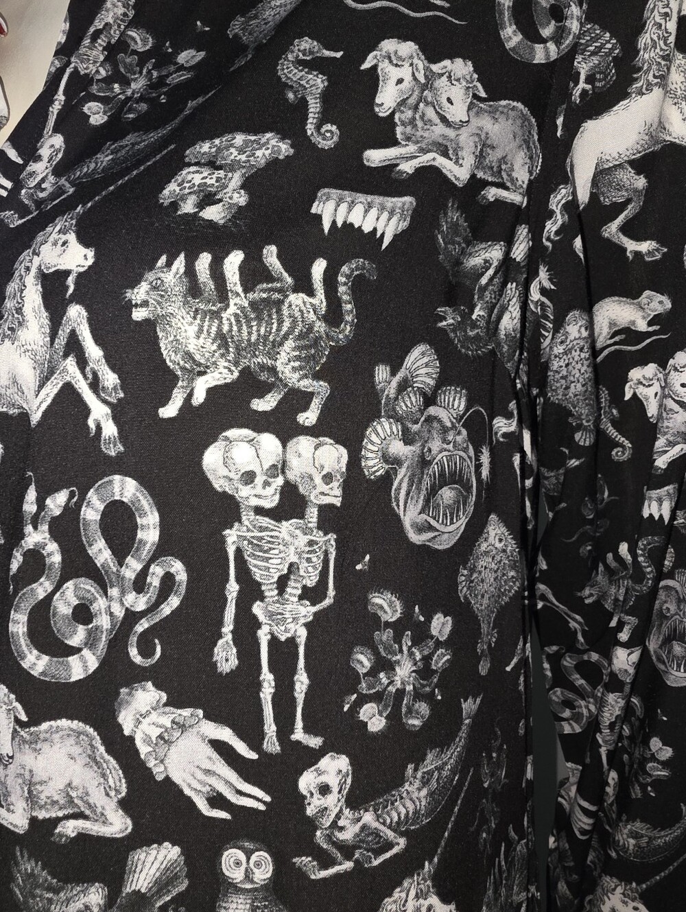 Pretty Snake Freaks Of Nature Hybrid Shirt Dress Medium Excellent - Picture 6 of 11